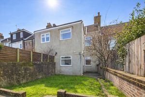 Photo 11- click for photo gallery